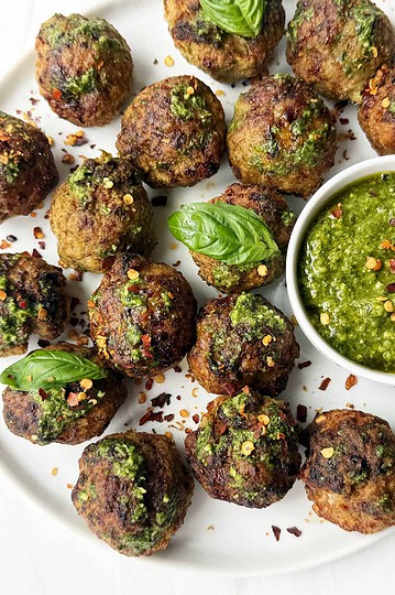 pesto meatballs