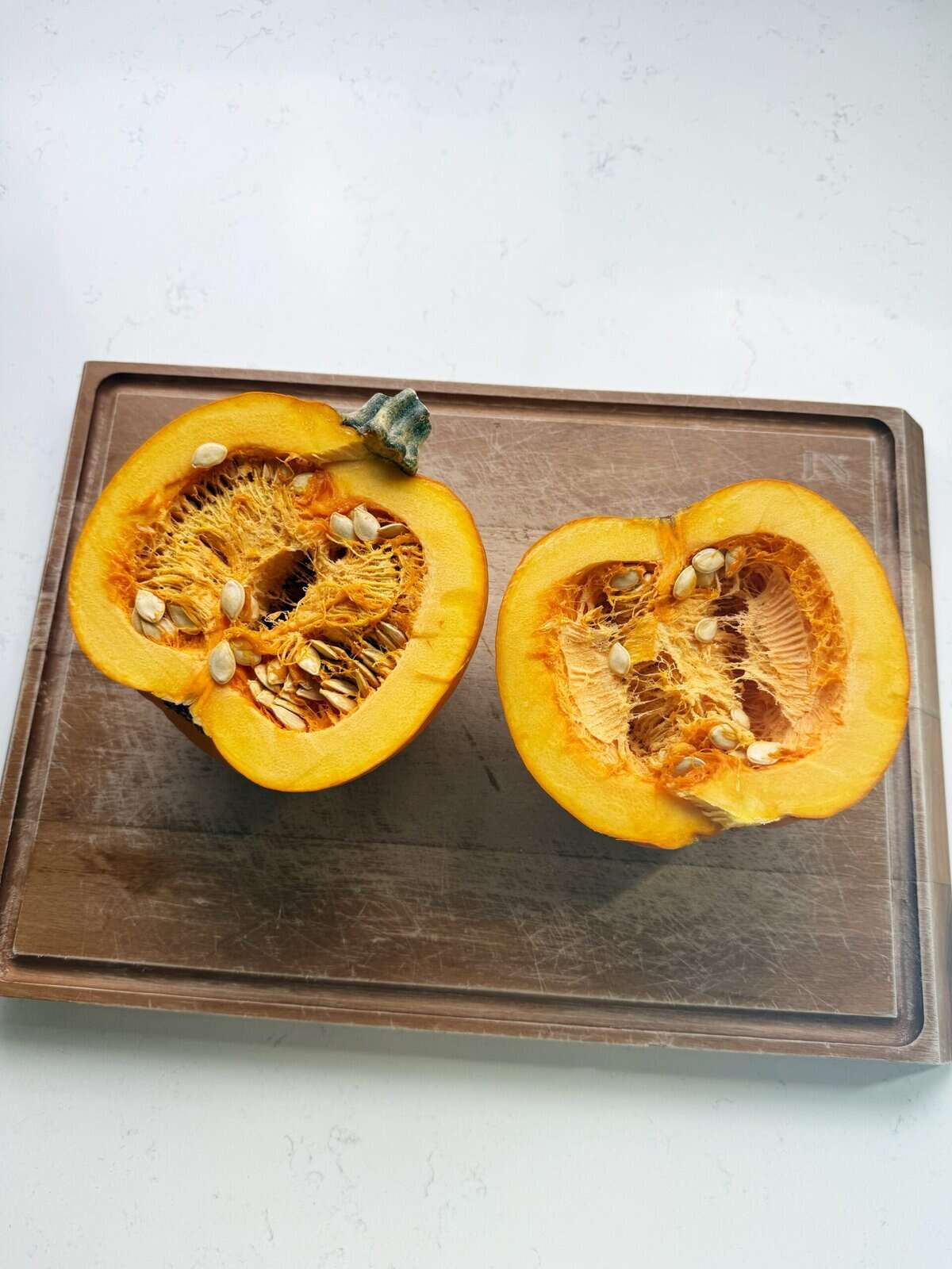 vegan pumpkin mac and cheese