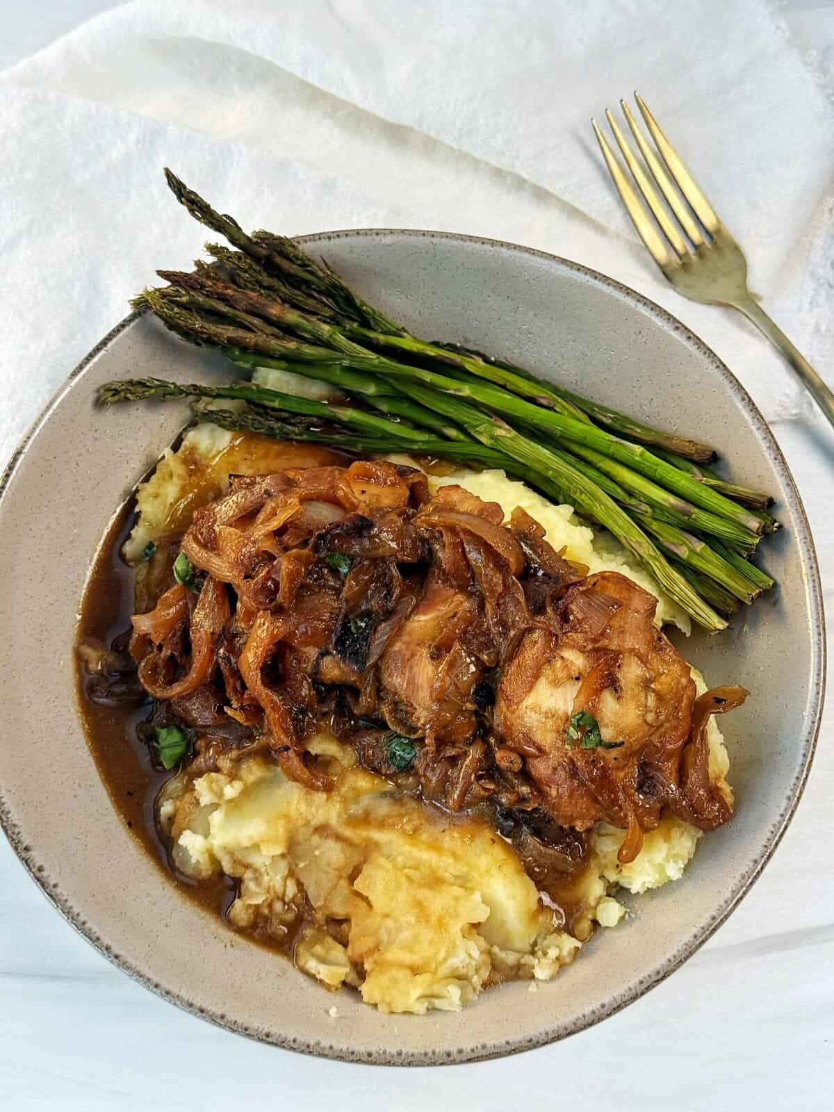 French onion chicken with potatoes and veggies