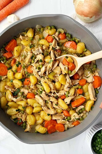 chicken pot pie gnocchi in a pan