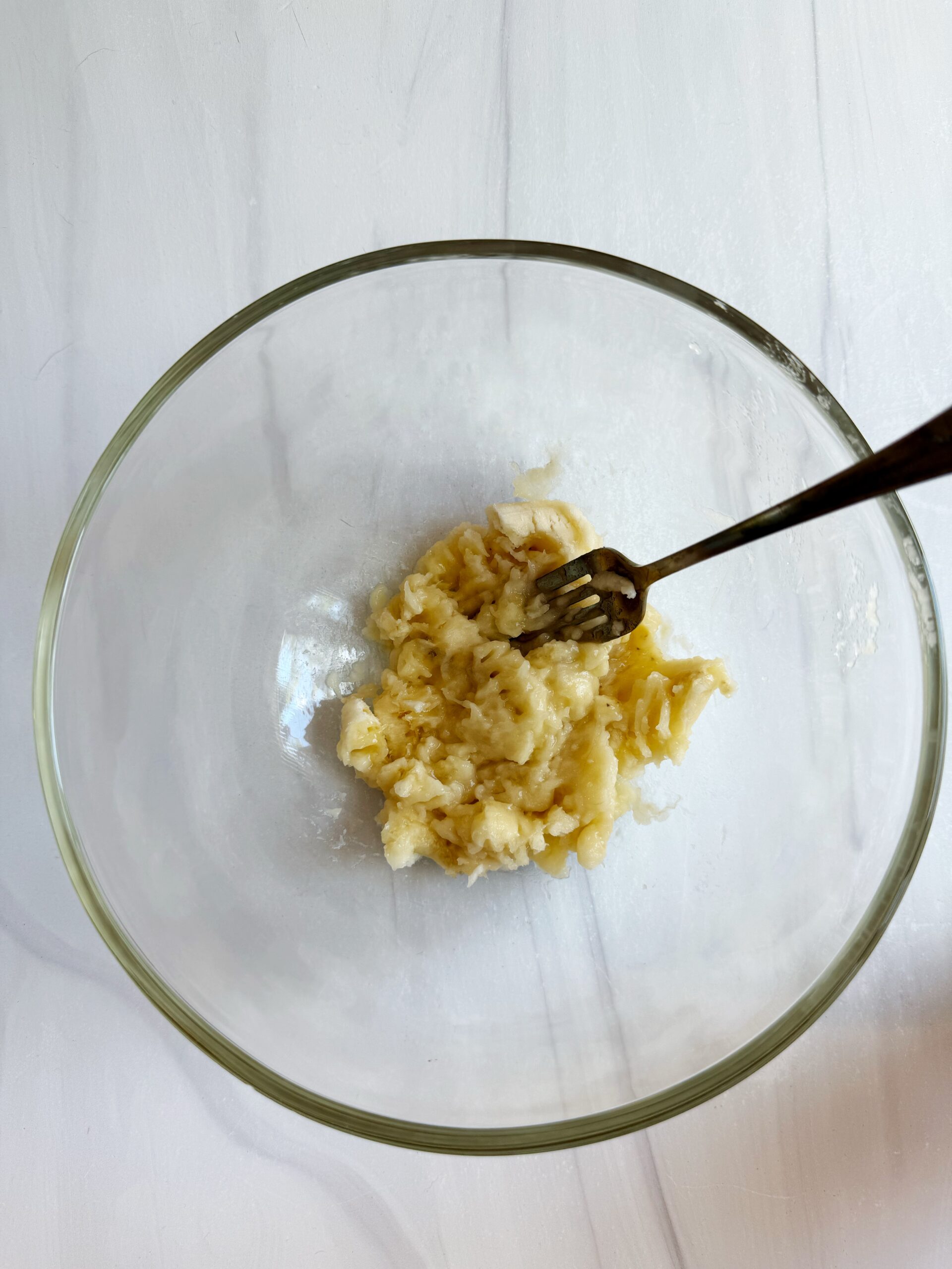 banana mashed in a bowl 