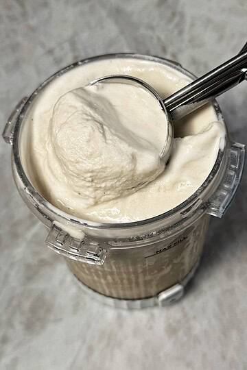 vanilla creami ice cream scoop