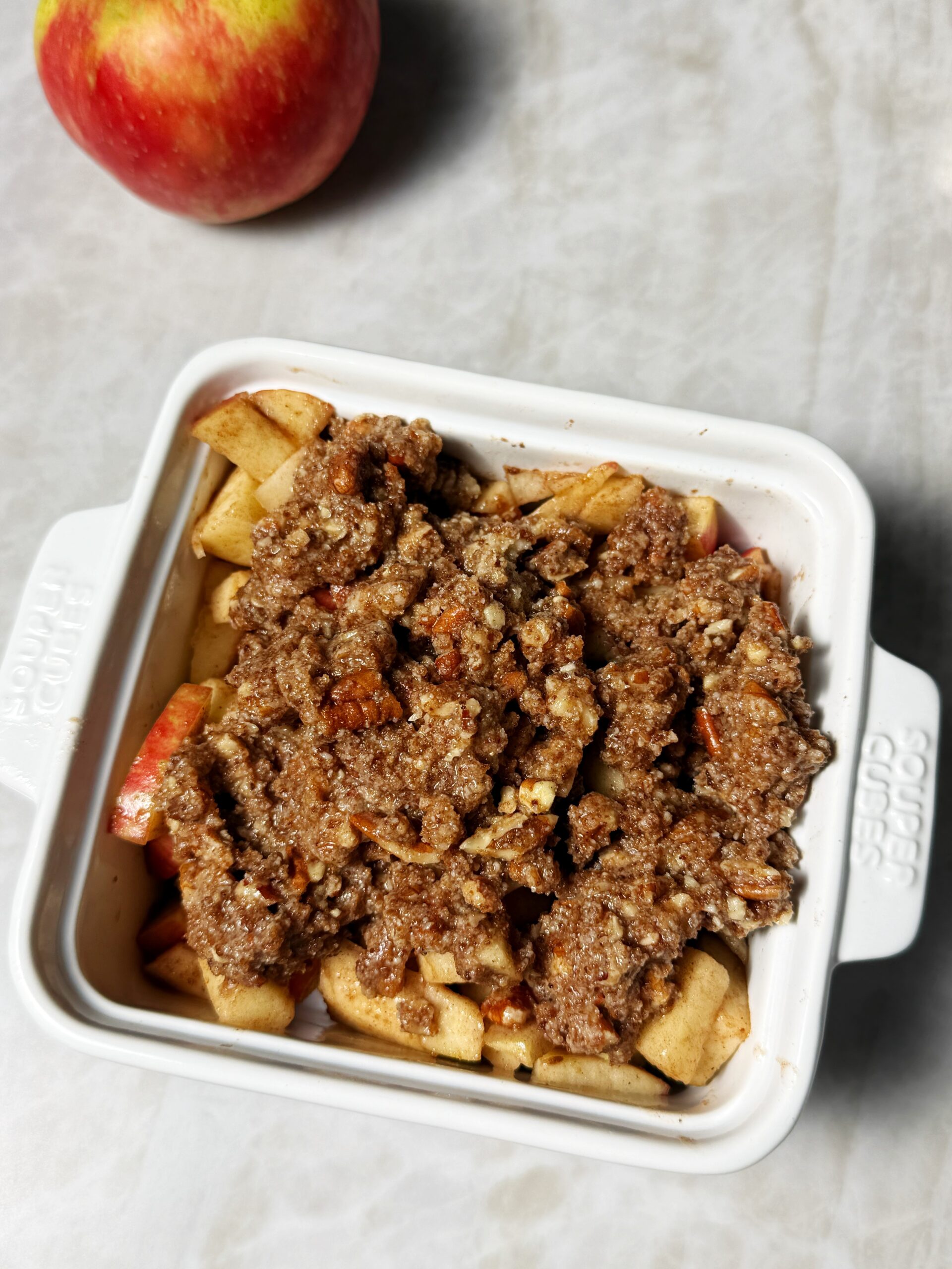 apples with crumble topping