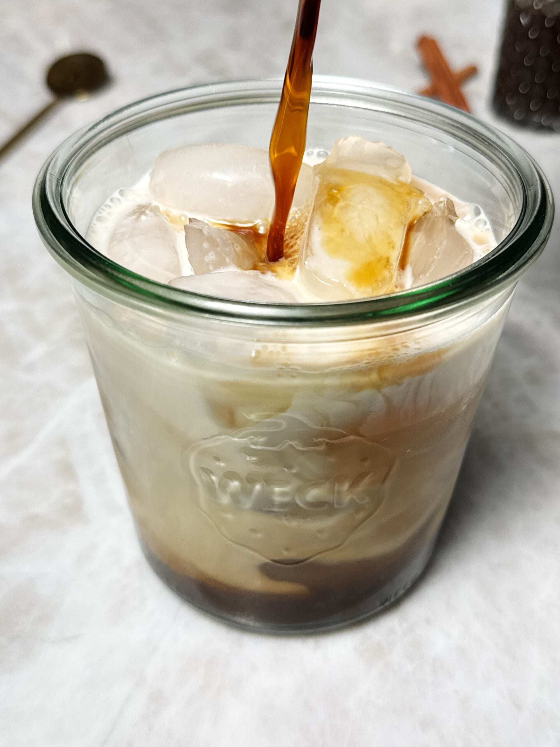 cinnamon roll latte 